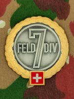 Béretemblem Felddivision 7 Goldkranz, Variante 2