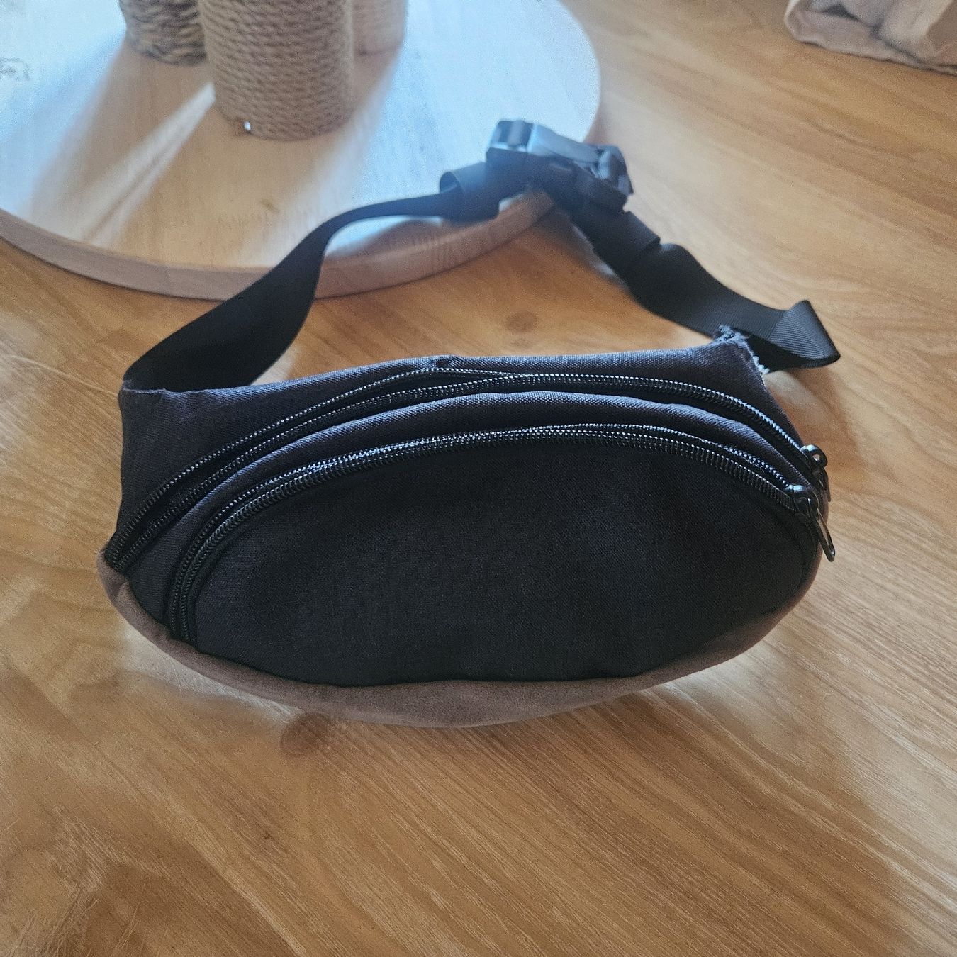 Sacs: Schwarze Bauchtasche Northlux - NEU – Neuf (Voir description) à Eglisau par kaya024 1
