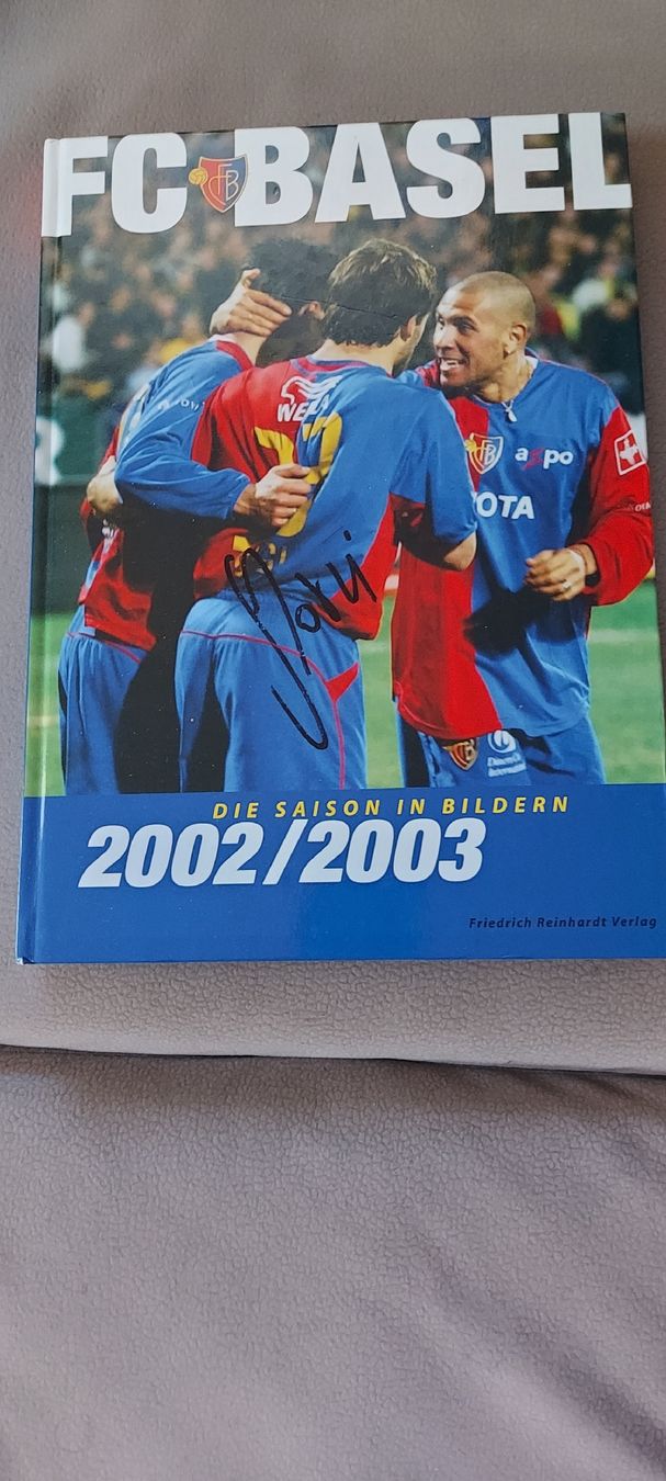 Libri: FC Basel Buch 2002/2003, mit Autogrammen, Top Zustand! – Usato da Liestal venduto da swary007