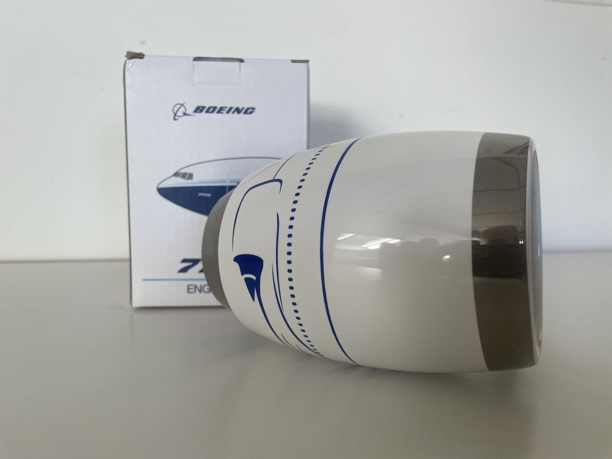 Tazze: Boeing 777 Engine Tasse – Nuovo e nell'imballaggio originale da Hinwil venduto da Yamracer 1