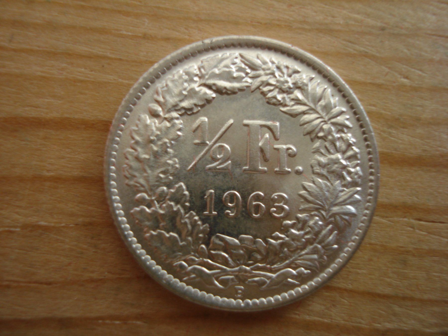 Tutti le monete: (S1)      1/2 Franken 1963 STGL – Usato da Erlach venduto da Net-Coins