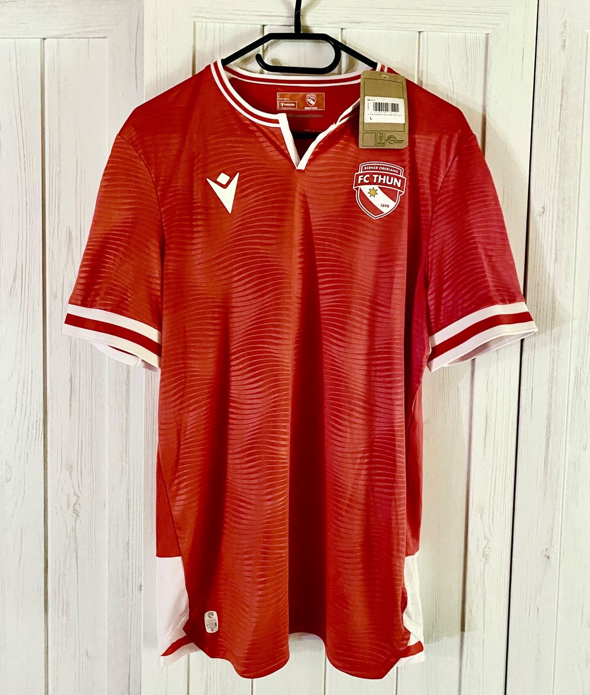 FC Thun Canottiere & Pantaloni: FC Thun Heim Trikot NEU - Grösse L – Nuovo (secondo la descrizione) da Thun venduto da VintageFindz