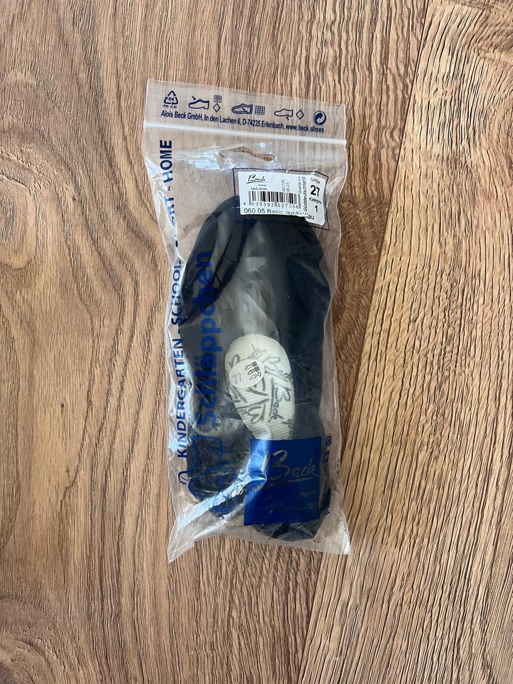 Schuhe für Jungen: Turnschlappis neu, Gr. 27.5 – Neu und originalverpackt aus Bonaduz von Luckymoss 2