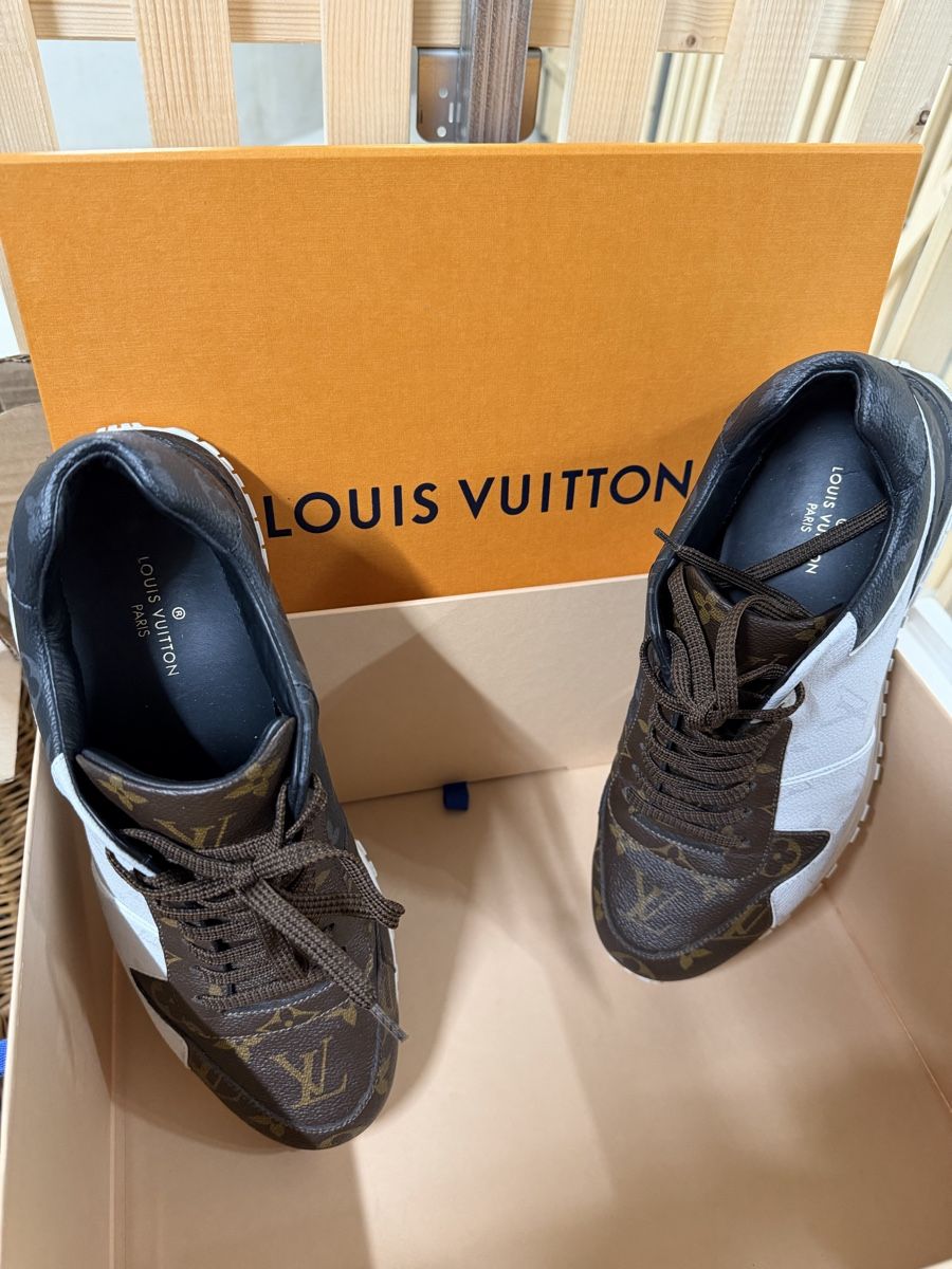 Louis Vuitton Chaussures hommes: Louis Vuitton Sneaker Leather Brown Black – D'occasion à Mörschwil par Blastoise 5