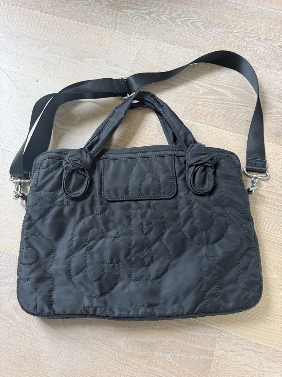Valigie & Borse: Marc by Marc Jacobs Laptoptasche schwarz gesteppt – Usato da Arlesheim venduto da jut_mx98 1