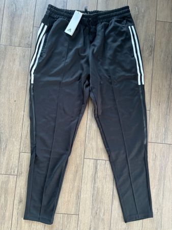 L_adidas_NEU_LP 85 sfr