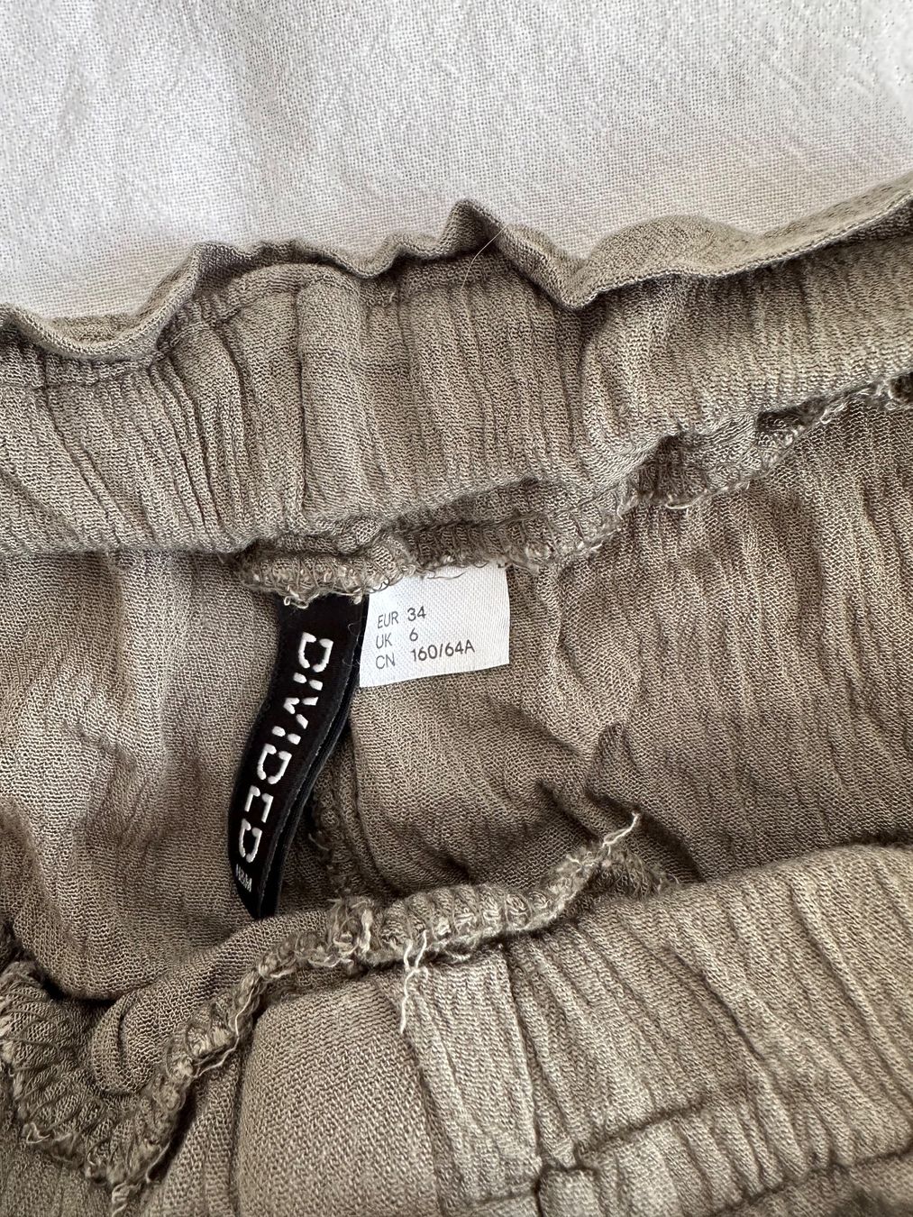 Hosen: 3er Set Shorts, Grösse XS-S – Gebraucht aus Bern von jxenna 3