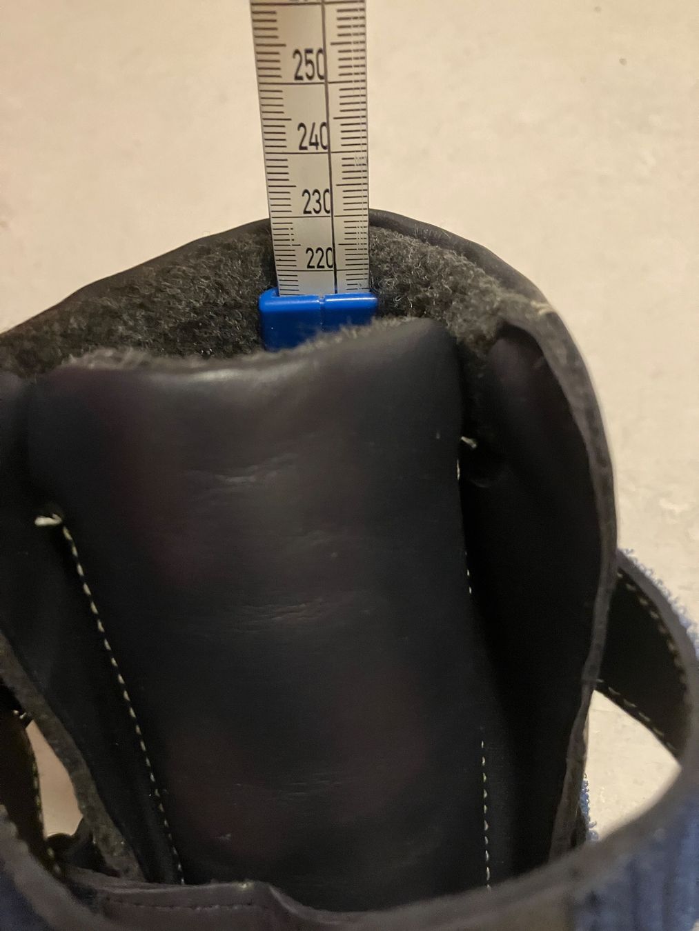Schuhe für Jungen: Solerunner Titania 33 Neu – Neu (gemäss Beschreibung) aus Niederglatt ZH von boeca82 2