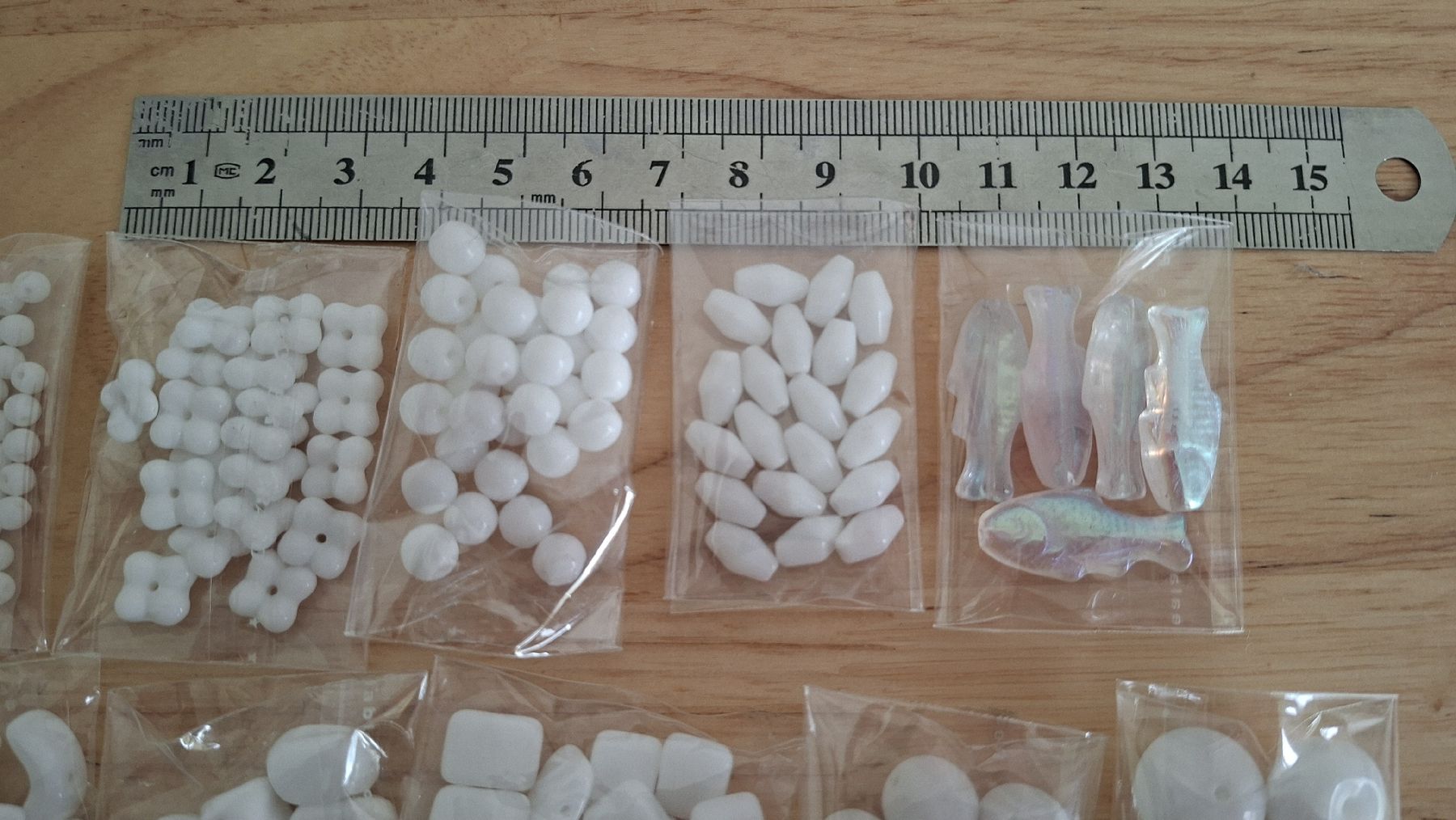 Kit bricolage: Weisse Schmucksteine/Perlen 213 g – Nuovo e nell'imballaggio originale da Kriens venduto da Wolly85 1