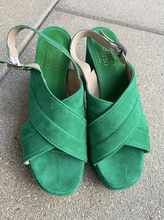 Damenschuhe: Pumps mit Blockabsatz, Grösse 38 – Gebraucht aus Nürensdorf von pgiuga 1