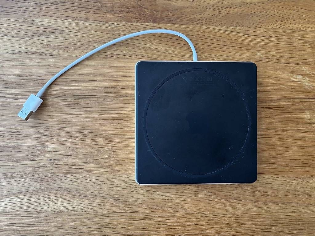 Apple Lettore multimediale & Streamer: Apple USB SuperDrive (A1379) – Usato da Colombier NE venduto da mim_k8mq 2