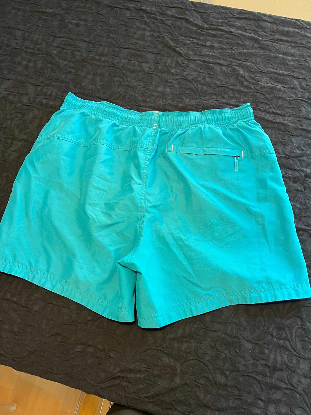 Calvin Klein Pantalons: Badehosen Calvin Klein - Grösse L Herren – D'occasion à Zürich par luc_tx6w 2