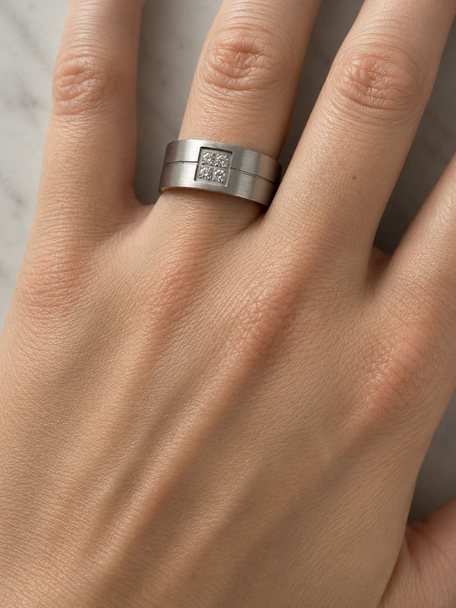 Bagues: Wasserfester Ring Edelstahl – Neuf avec emballage d'origine à St. Gallen par DominoVintage
