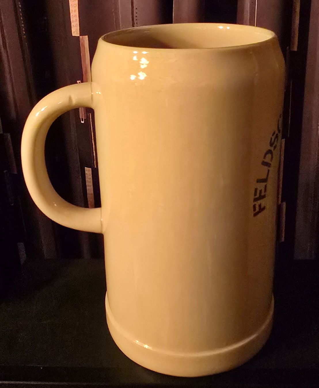 Feldschlösschen Gläser: Feldschlösschen Bierkrug 5 Liter – Gebraucht aus Herzogenbuchsee von Numis25 4