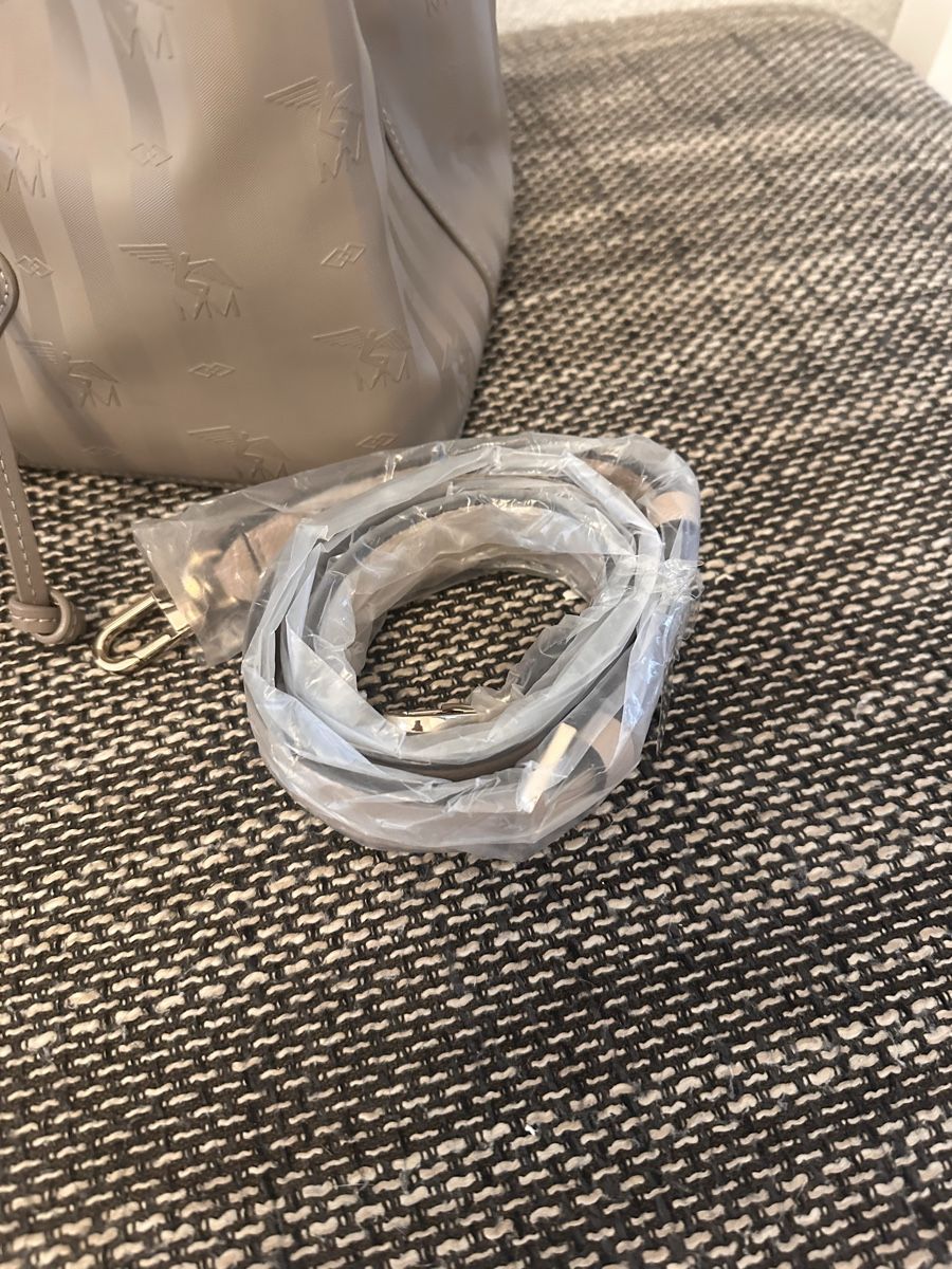 Maison Mollerus Borse da donna: Maison Mollerus Tasche – Nuovo (secondo la descrizione) da Uezwil venduto da rulicha 4