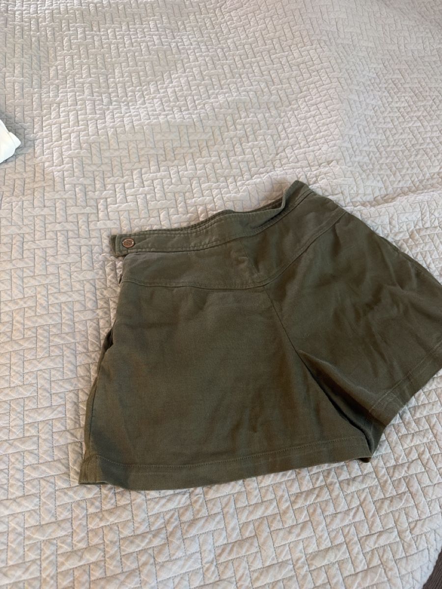 Pantalons: See by Chloe Shorts – D'occasion à Uerikon par ZurichCity01