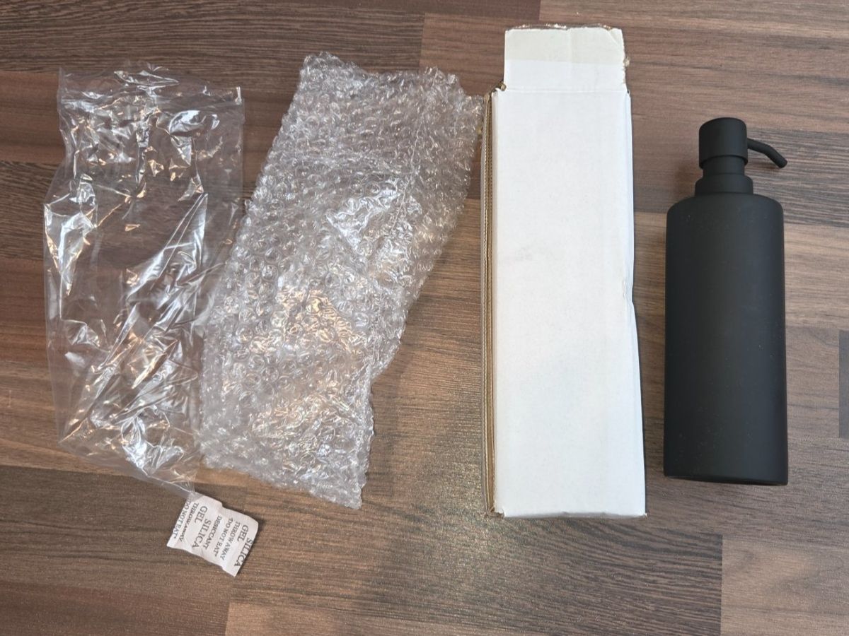 Flacons: Seifenspender Pfister schwarz – Neu und originalverpackt aus Winterthur von SilWi 3