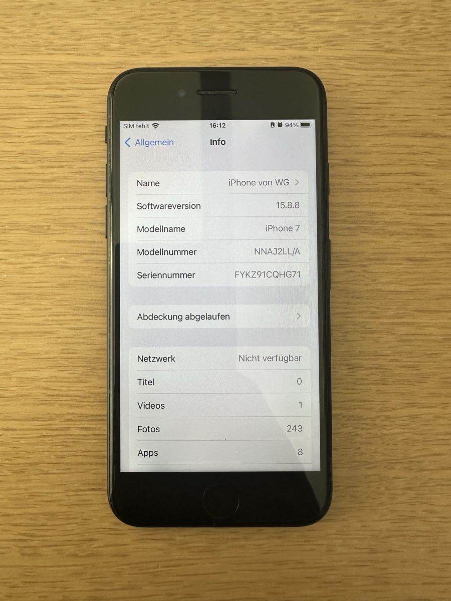 Apple Telefoni cellulari / Smartphones: iPhone 7 schwarz – Usato da Hägendorf venduto da neon09 6