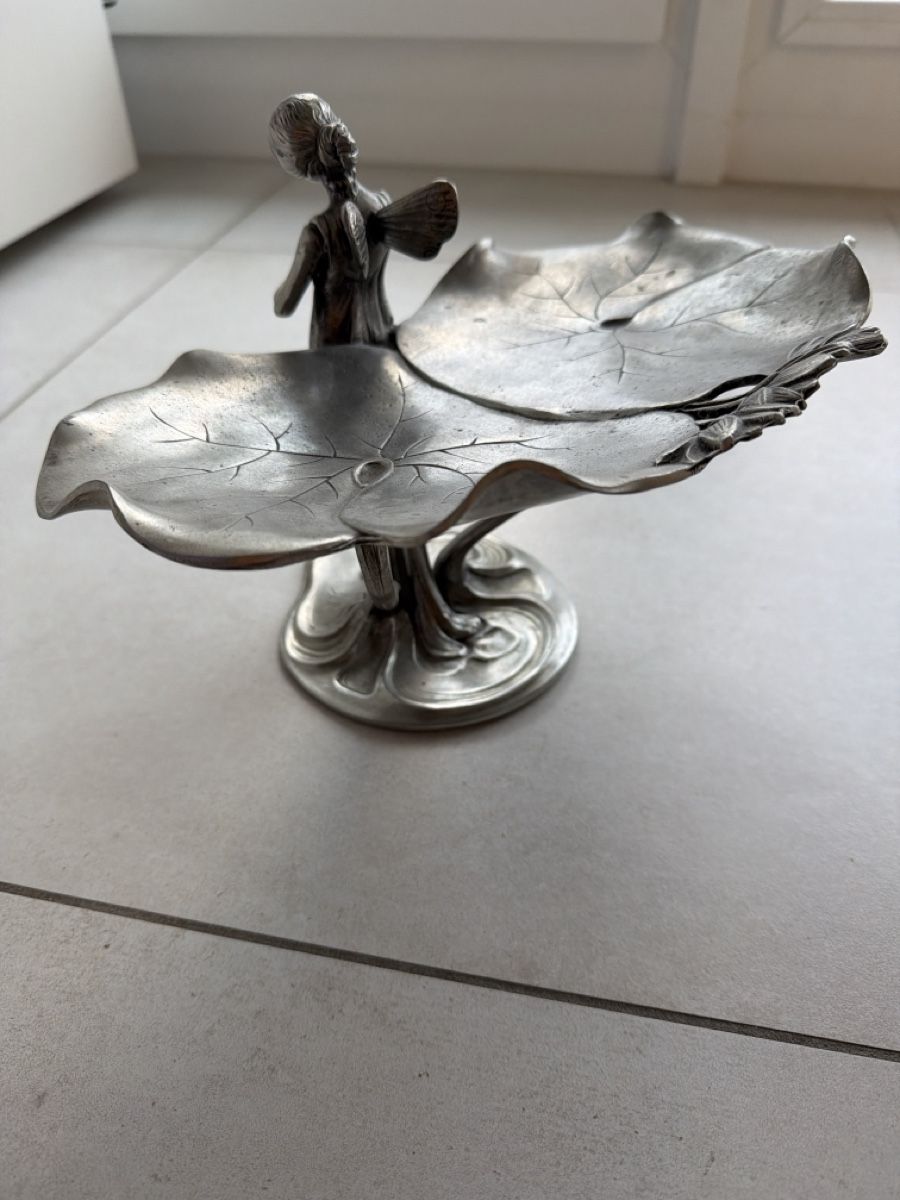 Piatti di portata: Jugendstil Tablett aus Zinn – Usato da Kreuzlingen venduto da Kato06 1