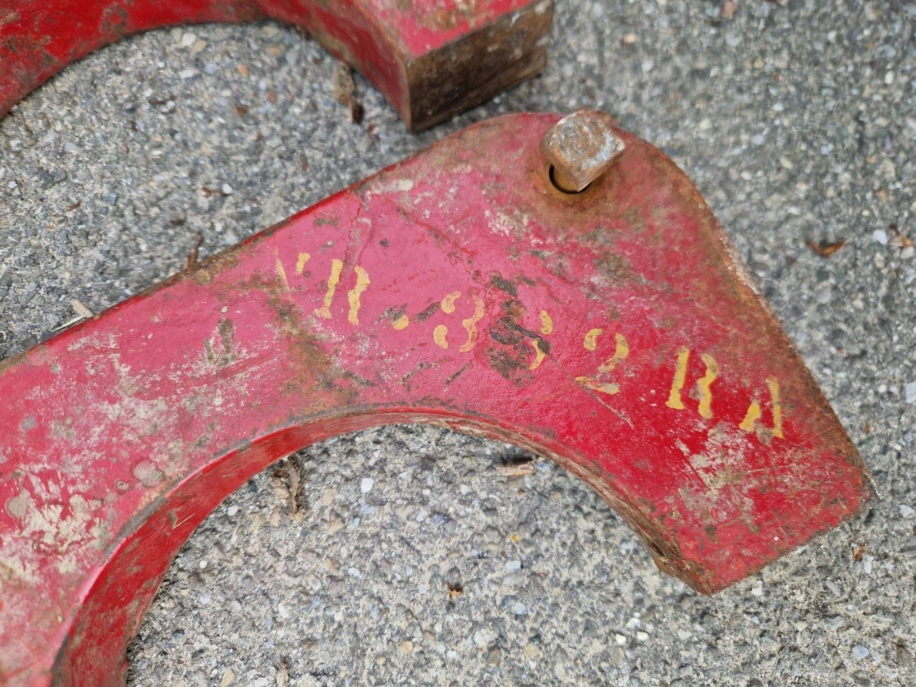 IHC Trattori: Gewichte zu altem McCormick oder IHC Traktor, Landmaschine – Usato da Dürnten venduto da Bachtel84 4