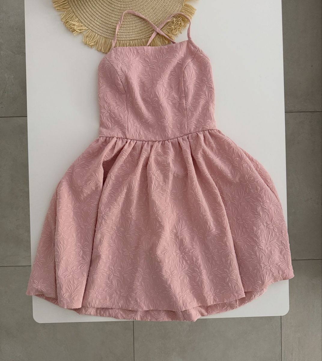 Vestiti: Pink textured dress size S – Nuovo (secondo la descrizione) da Gränichen venduto da Domsiiiii