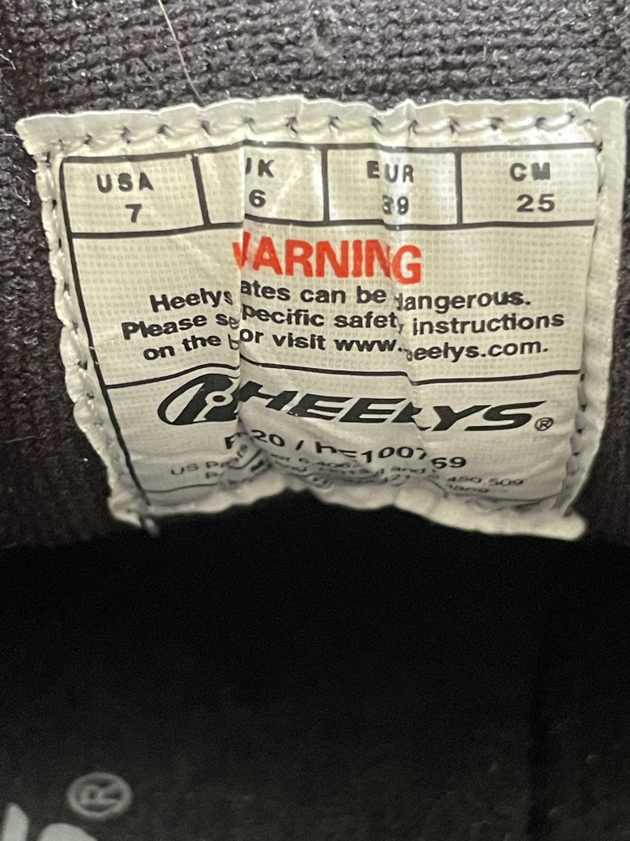 Heelys Scarpe da uomo: Heelys schwarz Grösse 38 – Usato da Domat/Ems venduto da Hoschi13 2