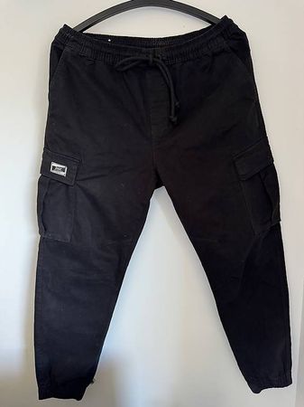 Zara Cargo Hose schwarz Gr. L