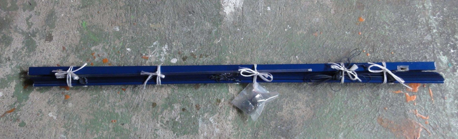 Tende da sole: Jalousie Aluminium, blau – Usato da Wohlen AG venduto da Flusslauf 3