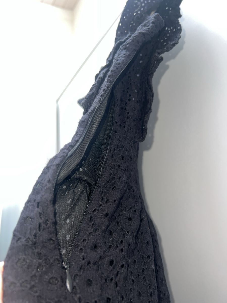 Vestiti: Schwarzes Sommerkleid – Usato da Luzern venduto da Whateverr 3