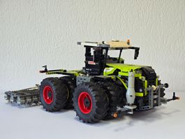 Lego Technics, Claas Trac VC, 5000 Xerion, Staubig