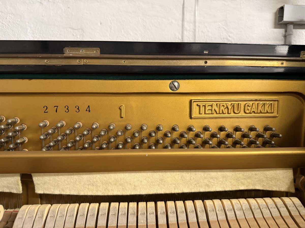 Yamaha Strumenti musicali: Klavier Tenryu Gakki Yamaha – Usato da Brittnau venduto da Sissi_0815 3