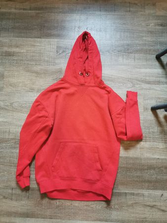 Roter Kapuzenpullover, Grösse M steht grösse XS - Top Zustan