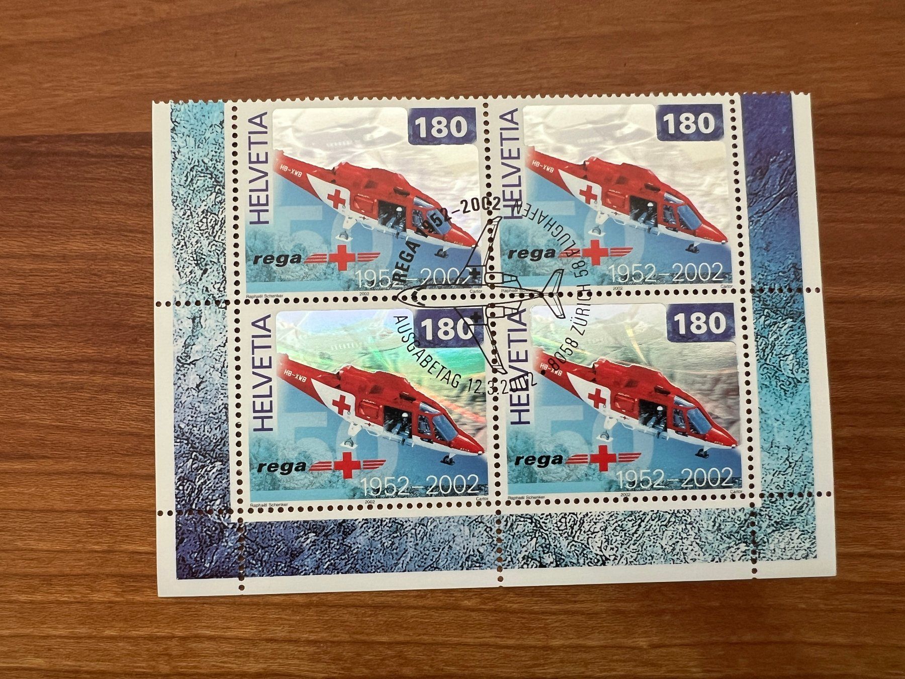Tutti i francobolli: 2002 CH Erstag gest.Viererblock mit Tab  (K233) – Usato da Hinwil venduto da Sidi4