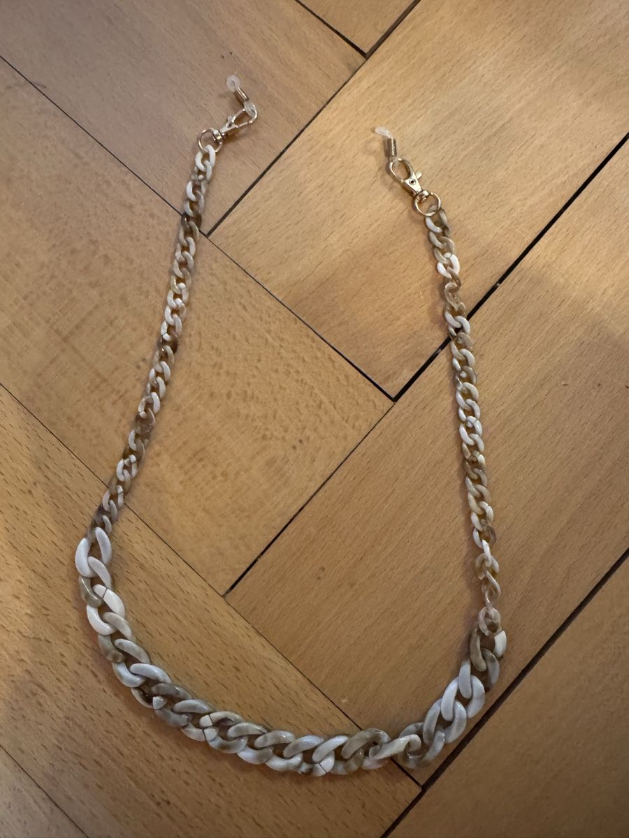 Nastri decorativi: Verschiedene Brillenketten & Brillenbänder – Usato da Zürich venduto da 411osmanbey 3