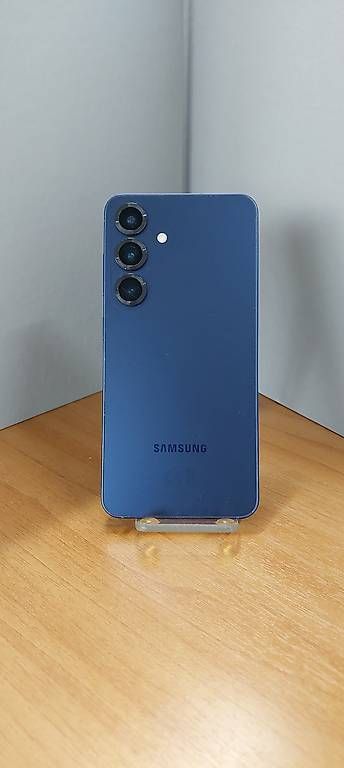 Handys / Smartphones: Samsung S25 256GB – Gebraucht aus Bedano von nikpower77 1