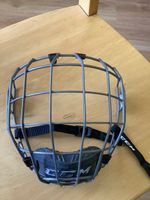 Eishockey Schutzkäfig CCM FM 680 M guter Zustand