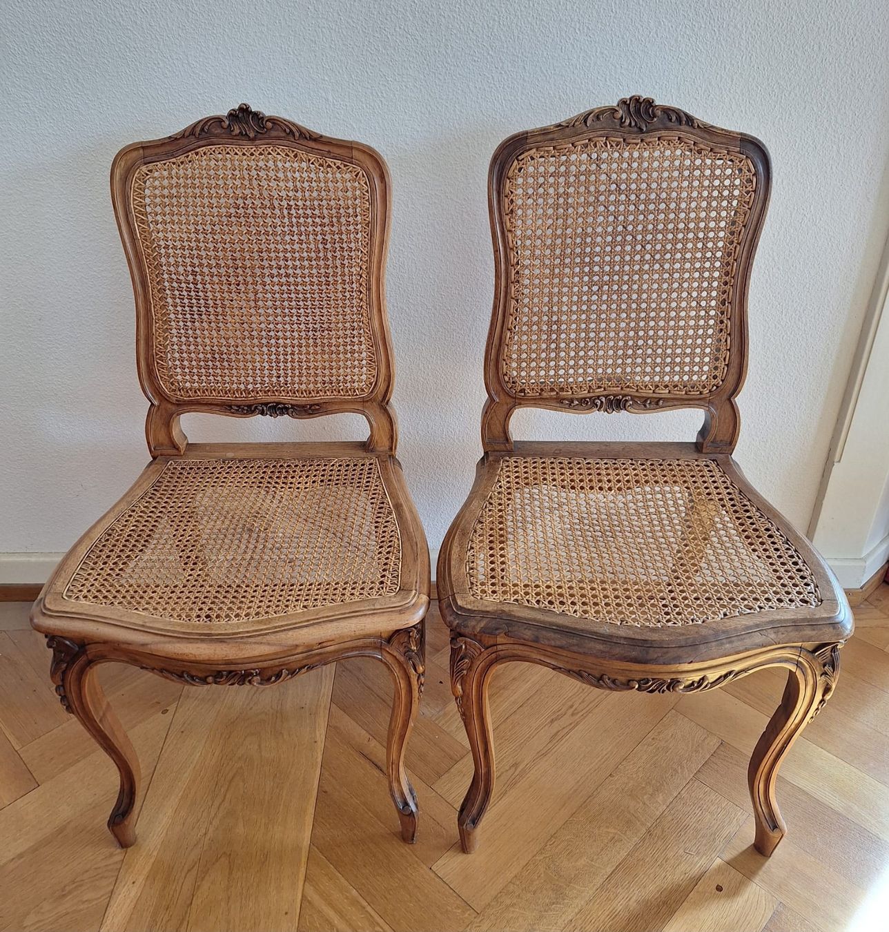 Sedie: 2 chaises anciennes – Usato da Vevey venduto da dtr_q78n