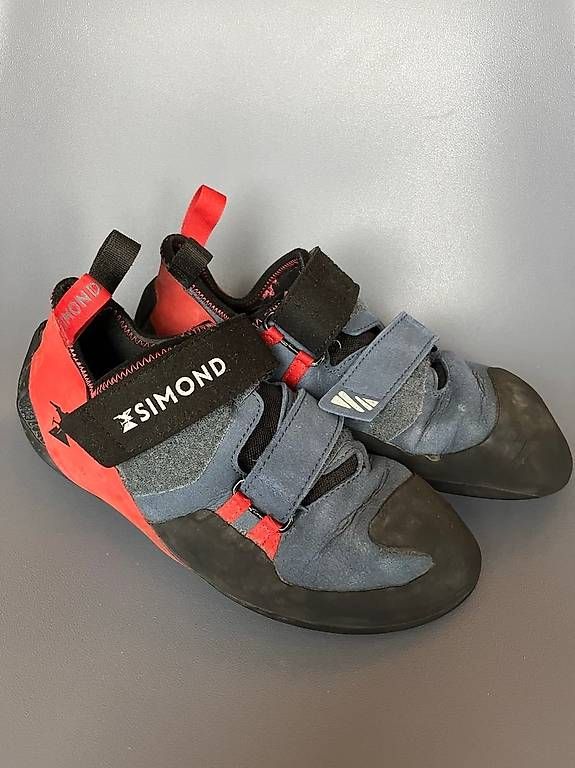 Scarpe da uomo: Kletterfinken / Kletterschuhe Simond Grösse 45 – Usato da Gipf-Oberfrick venduto da mises08