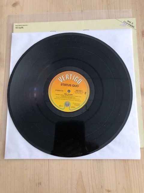 Dischi in vinile: Status Quo – Usato da Aarwangen venduto da Jukebox3 6