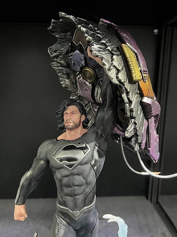Statuette: Statue Superman DC Comics XM-Studios 1/6 – Usato da Mies venduto da cyr_8nn9 2