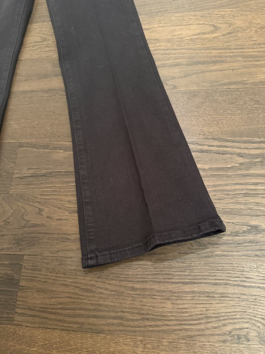 Jeans: Frame Jeans Modell Le Crop Mini Boot Gr.25 – Neuf (Voir description) à Balzers par Lissi57 7