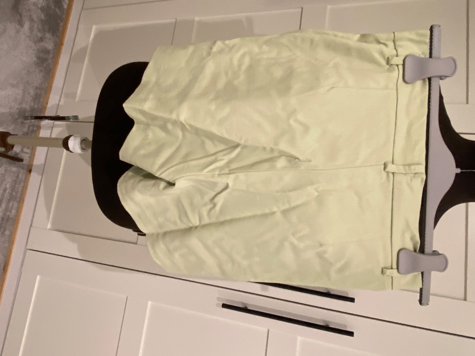 Pantaloni: Kurze Hose M – Usato da Liestal venduto da Goldart 3