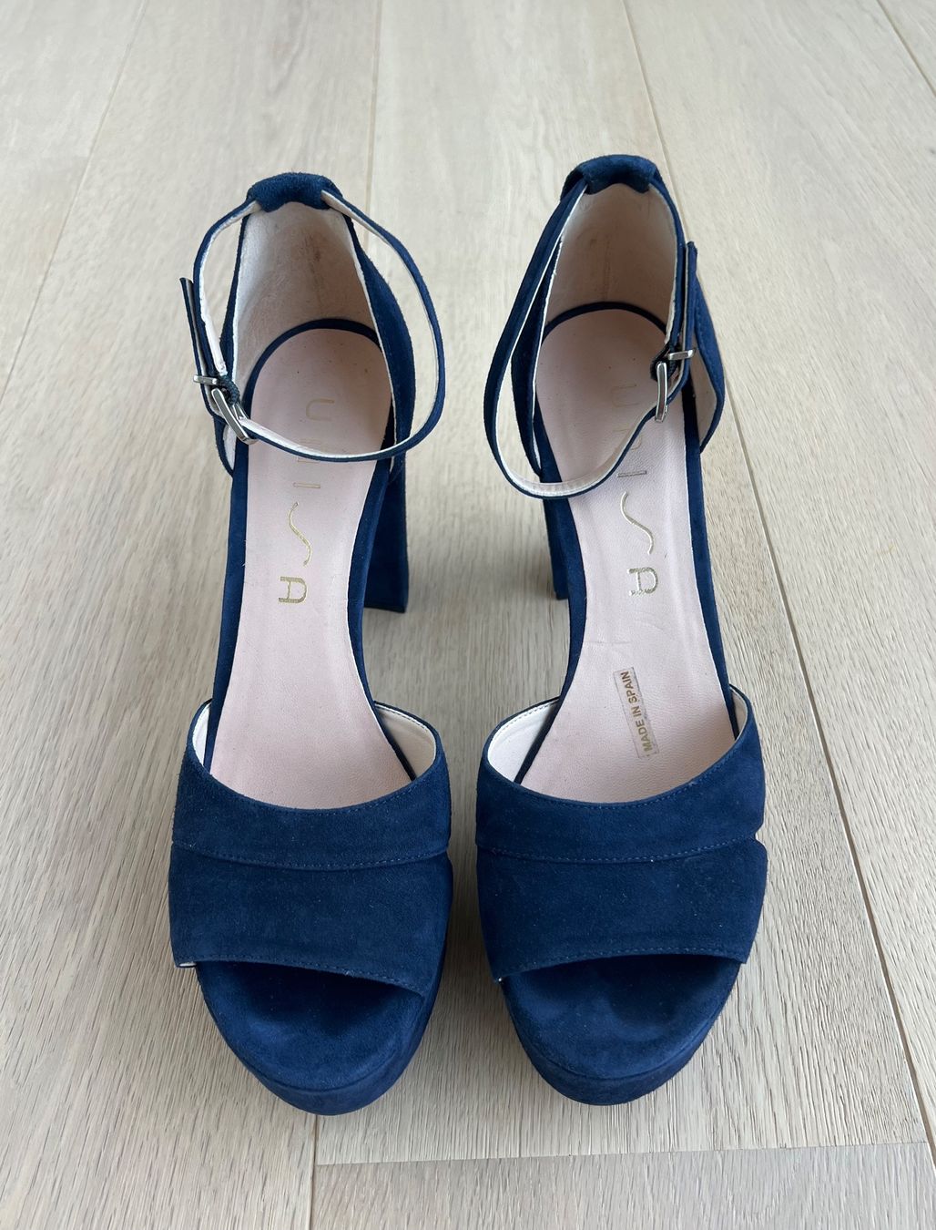 Unisa Scarpe da donna: UNISA Echtleder- Sandalen mit Blockabsatz Gr.40 – Nuovo (secondo la descrizione) da Degersheim venduto da Starkigel 4