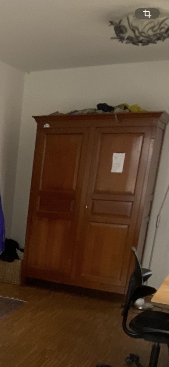 Schränke: Holzschrank – Gebraucht aus Sins von charlottemoiraw 1