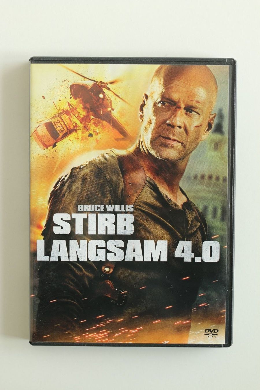 Tutti i DVDs: Stirb langsam 4.0 - DVD mit Bruce Willis – Usato da Zürich venduto da bentalent711
