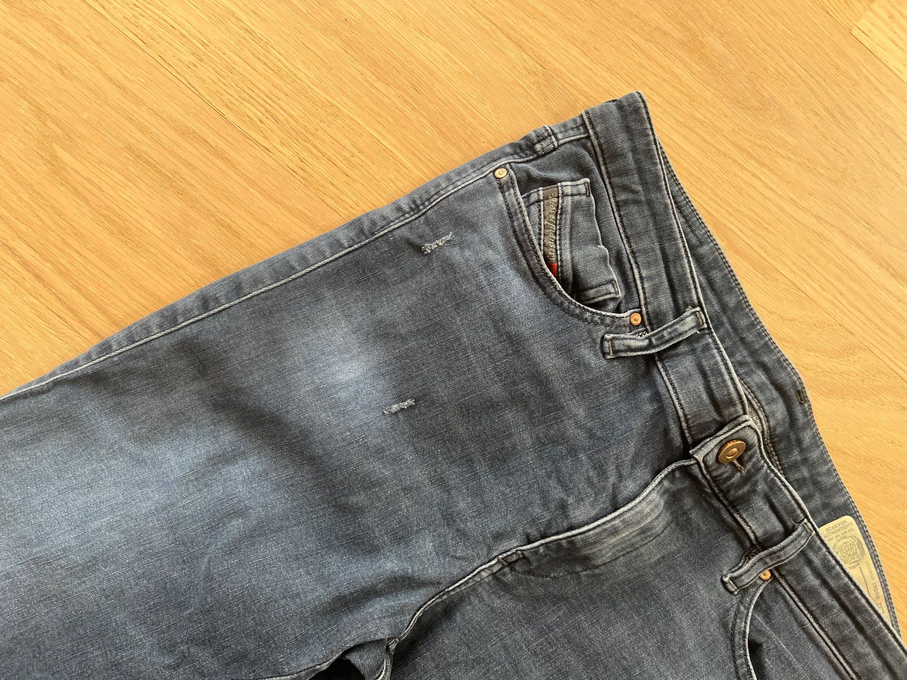Diesel Jeans: Diesel Jeans, Grösse 31/32 – Usato da Bonstetten venduto da Savannah7 1