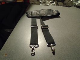 Schulterriemen für eine Tasche, schwarz/silbrig