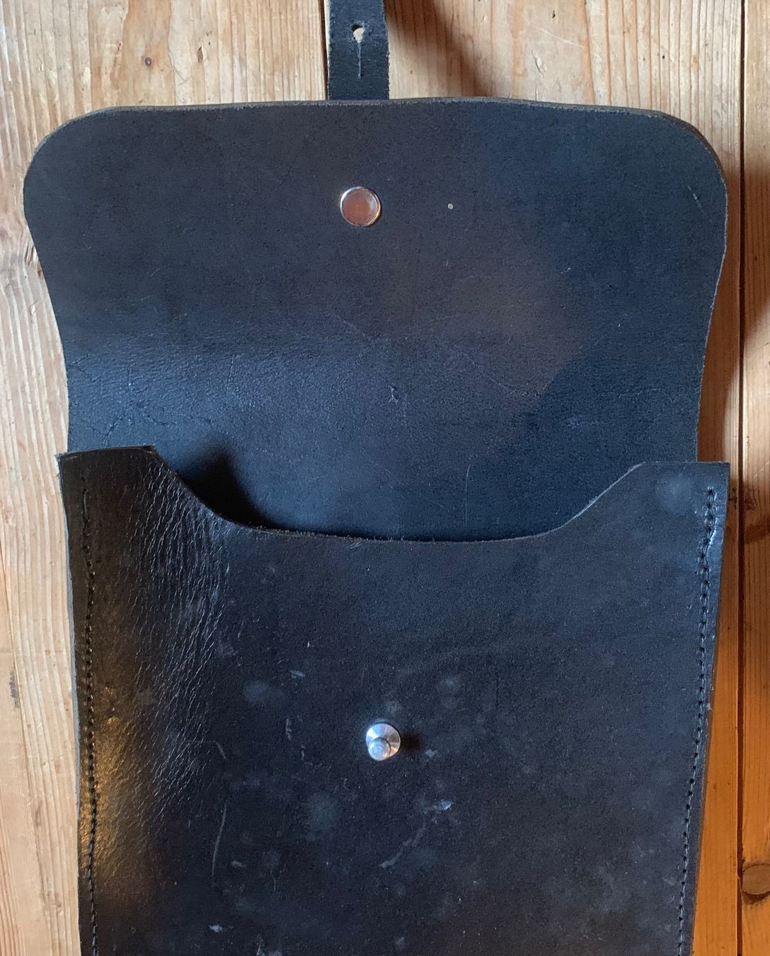 Schweizer Armee Borse: Ledertasche der CH Armee – Usato da Goldingen venduto da Bergler012 2