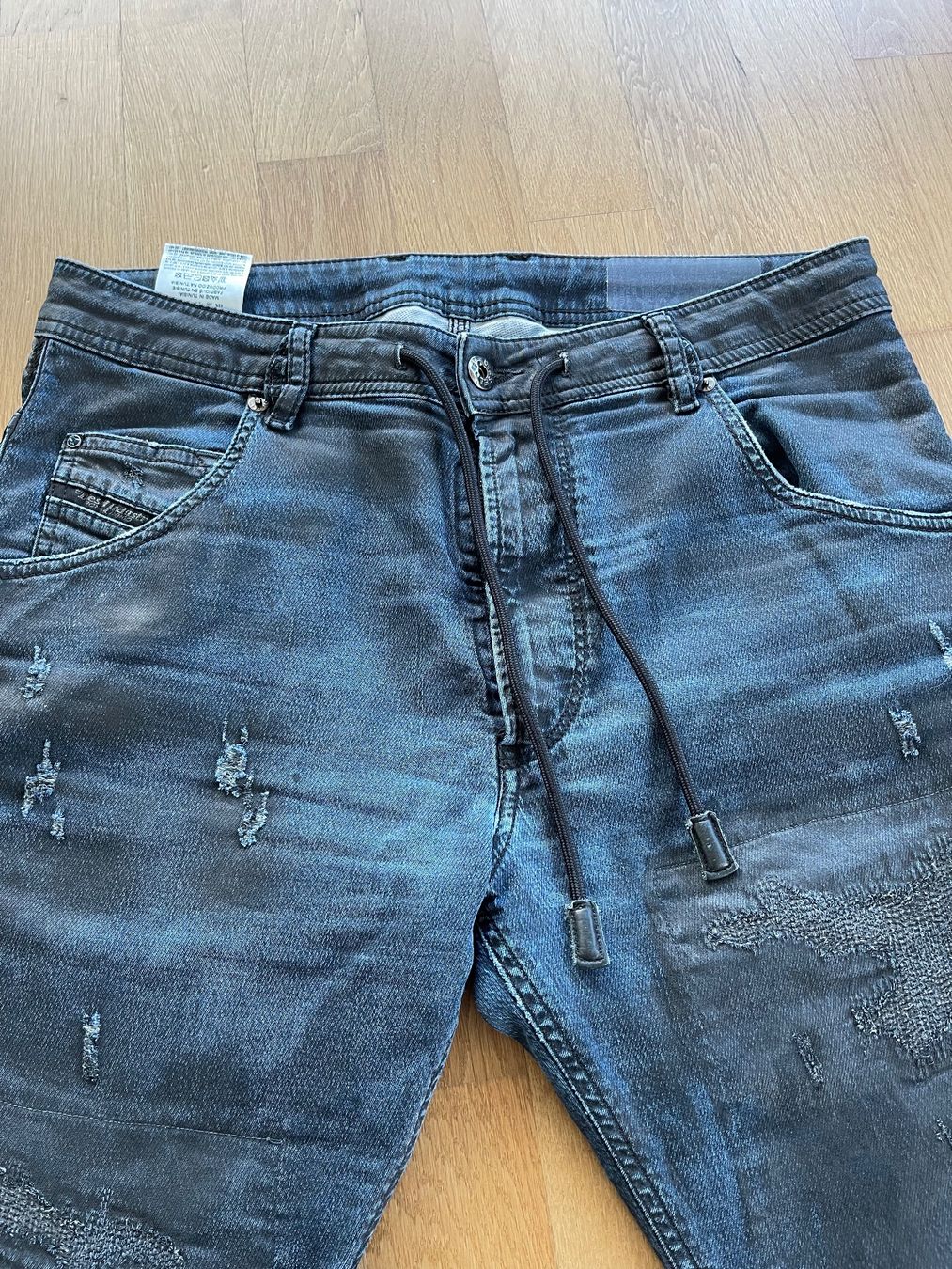 Diesel Pantaloni: Jeanshose Diesel Hose – Usato da Rorschach venduto da 5TORO5 1