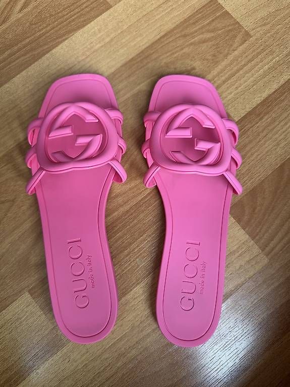 Damenschuhe: Gucci Sandalen – Gebraucht aus Küsnacht ZH von TinaSimona.31 1